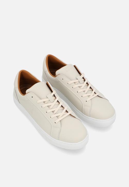 POLO - Essential Leather Court Sneaker - Off White