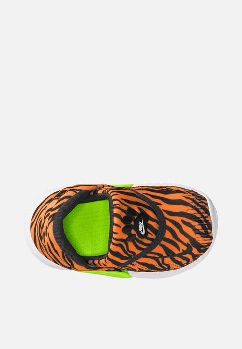 Nike - Nike swoosh go toddler - total orange/black/ volt/white