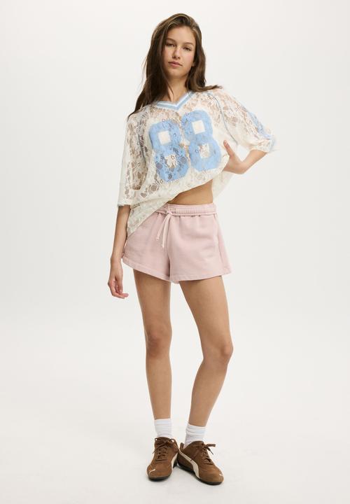 Cotton On - The Raglan Graphic Jersey Tee - 88/Gardenia