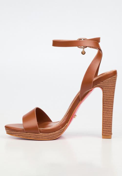Miss Black - Mia 1 classic platform heel - tan