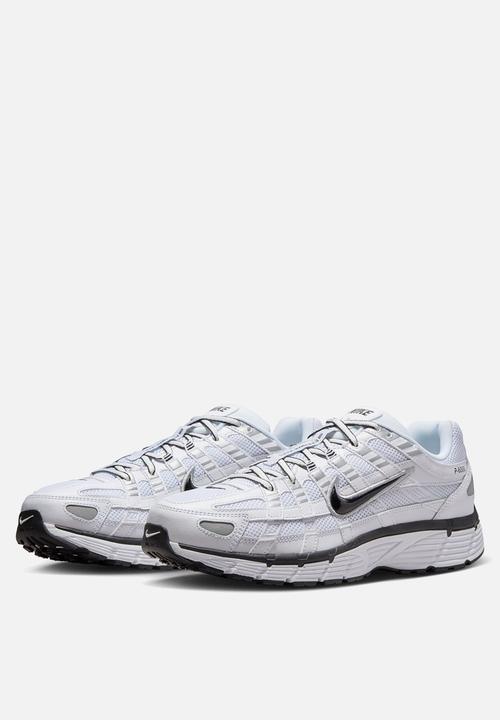 Nike - NIKE P-6000