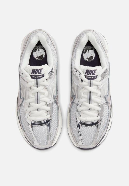 Nike - W NIKE ZOOM VOMERO 5