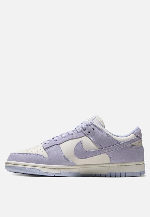 Nike - WMNS NIKE DUNK LOW SE