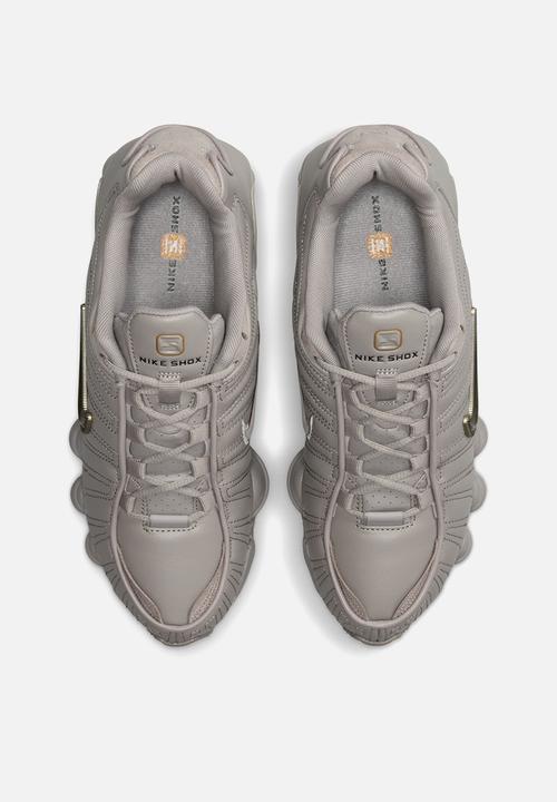 Nike - W NIKE SHOX TL SE