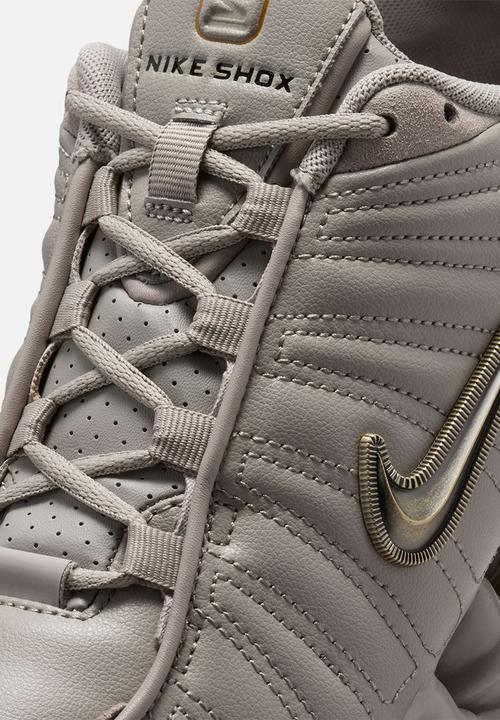 Nike - W NIKE SHOX TL SE