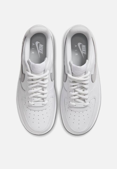 Nike - W AIR FORCE 1 '07 ESS +
