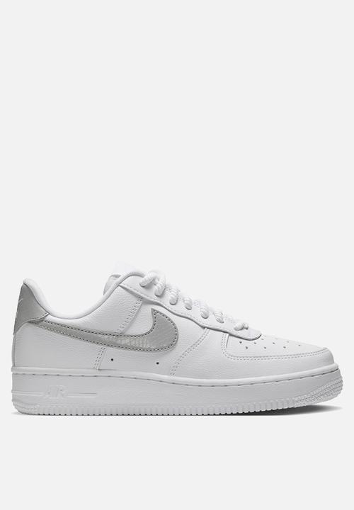 Nike - W AIR FORCE 1 '07 ESS +