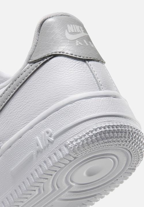 Nike - W AIR FORCE 1 '07 ESS +