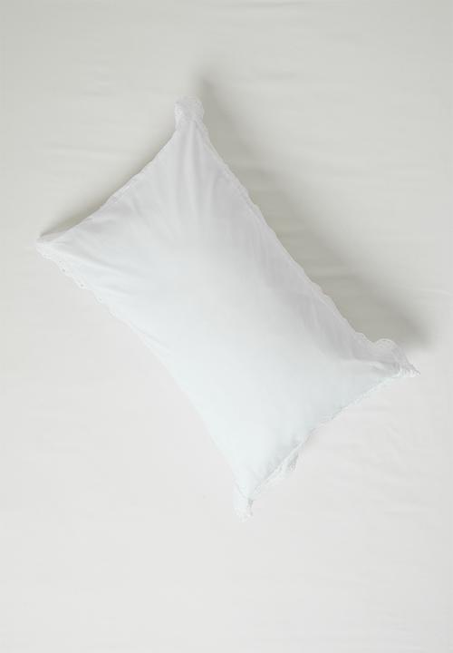 Sixth Floor - Cotton Broderie Anglaise Pleated 2pk Std Pillowcase - white