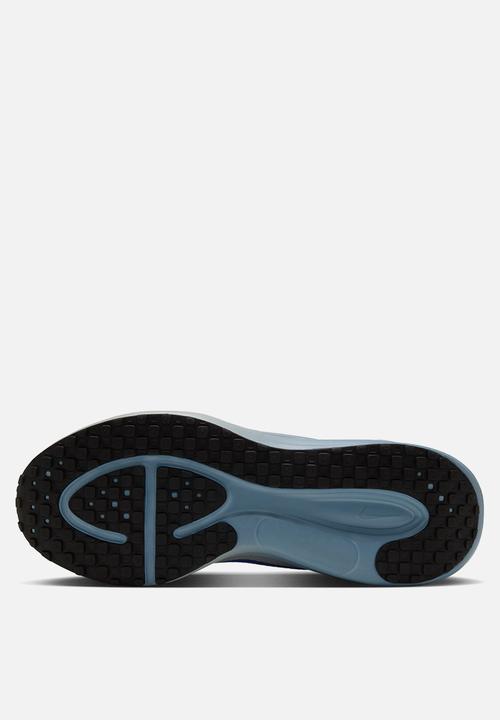Nike - NIKE REVOLUTION 8
