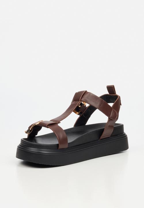 Rock & Co - Absolut 16 t-bar chunky sandal - chocolate