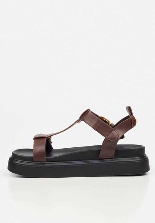 Rock & Co - Absolut 16 t-bar chunky sandal - chocolate