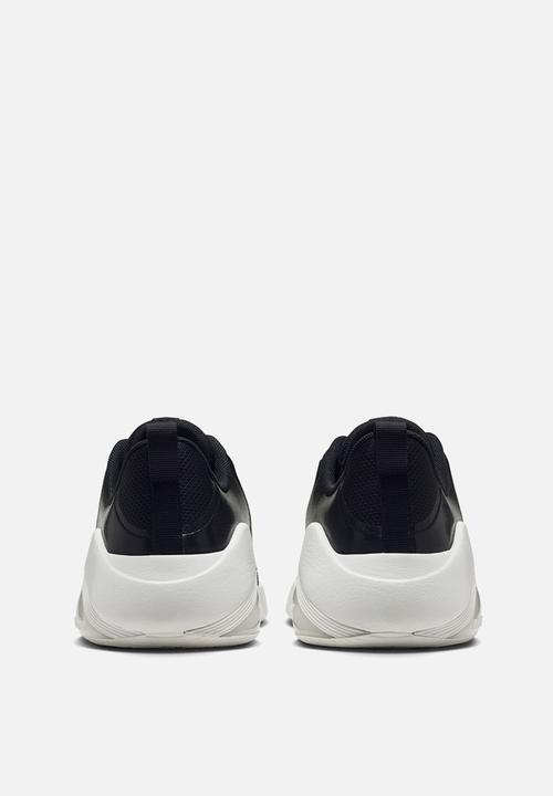 Nike - W AIR ZOOM BELLA 7