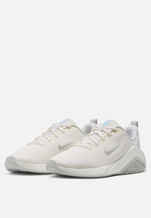 Nike - W AIR ZOOM BELLA 7