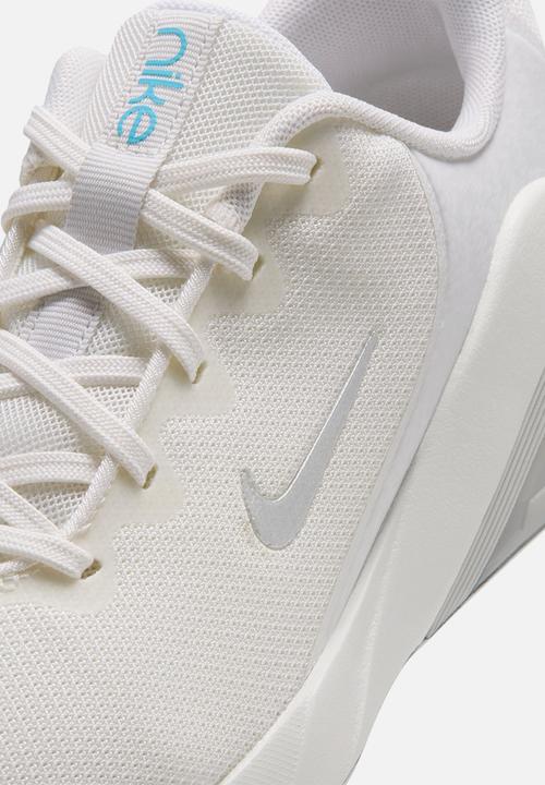 Nike - W AIR ZOOM BELLA 7