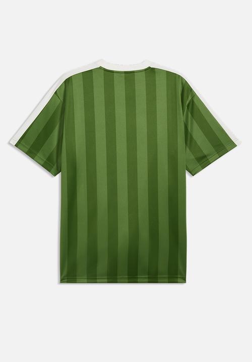 PUMA - Essential T7 Relaxed Striped Football Jersey - Green