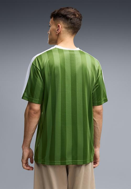 PUMA - Essential T7 Relaxed Striped Football Jersey - Green