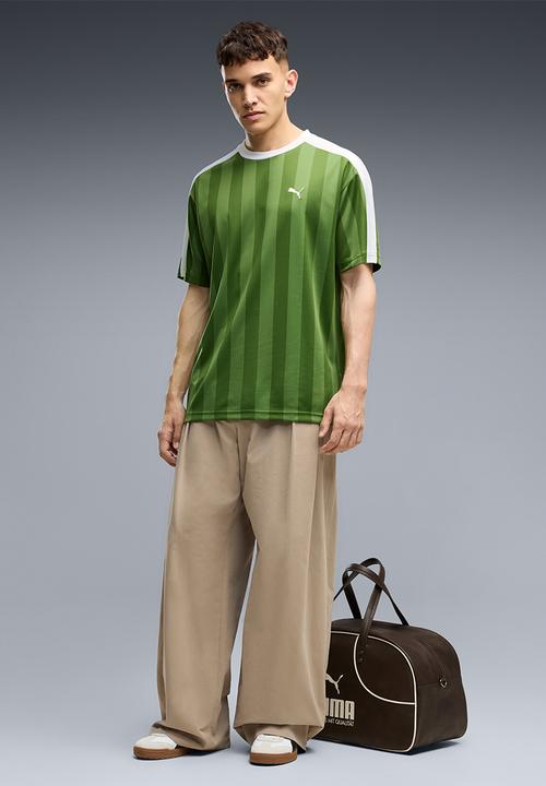 PUMA - Essential T7 Relaxed Striped Football Jersey - Green