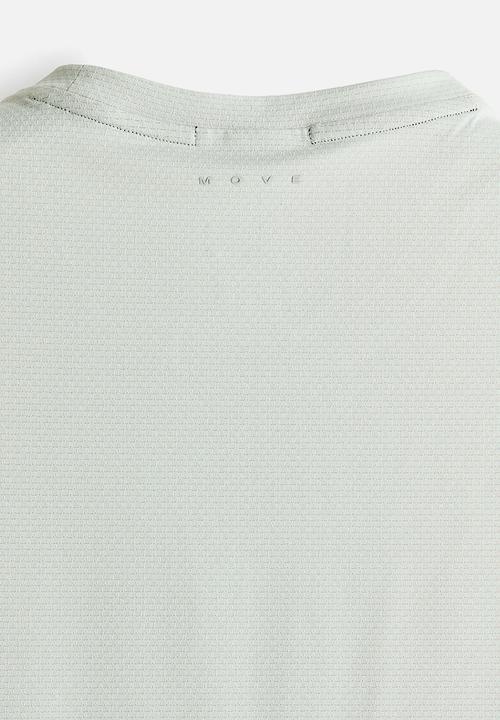 H&M - Regular fit sports vest top with drymove? - light dusty green
