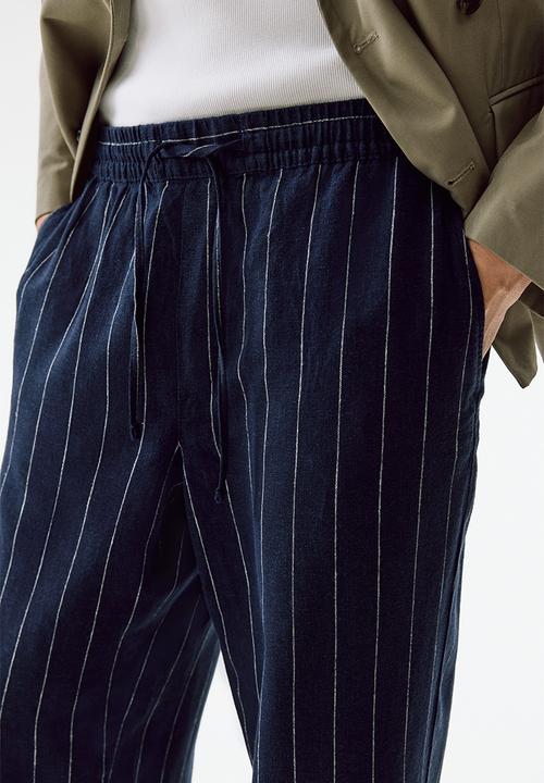 H&M - Relaxed fit linen-blend trousers - navy blue/striped