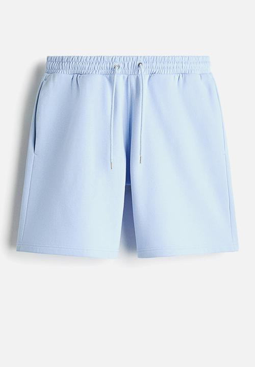 H&M - Regular fit sweatshorts - light blue