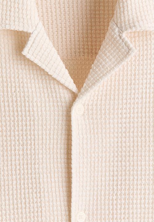 H&M - Relaxed fit textured resort shirt - cream