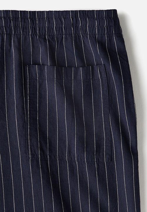 H&M - Relaxed fit linen-blend trousers - navy blue/striped
