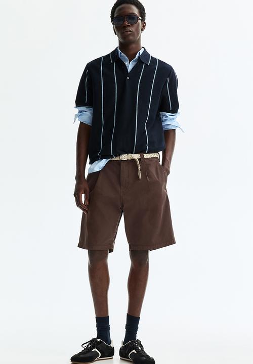 H&M - Relaxed fit cotton chino shorts - dark brown
