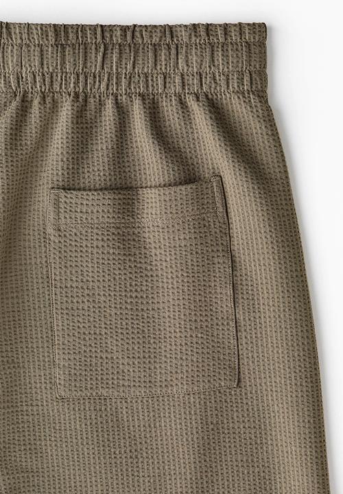H&M - Relaxed fit waffled shorts - khaki green