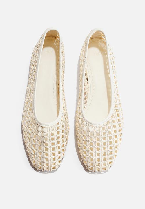 H&M - Straw ballet flats - cream
