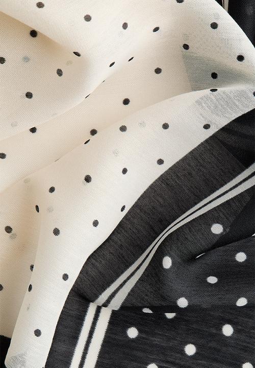 H&M - Sarong - cream/black spotted
