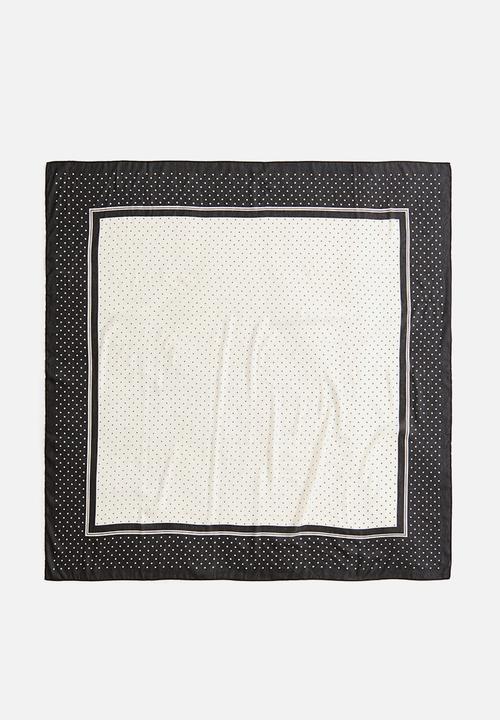 H&M - Sarong - cream/black spotted