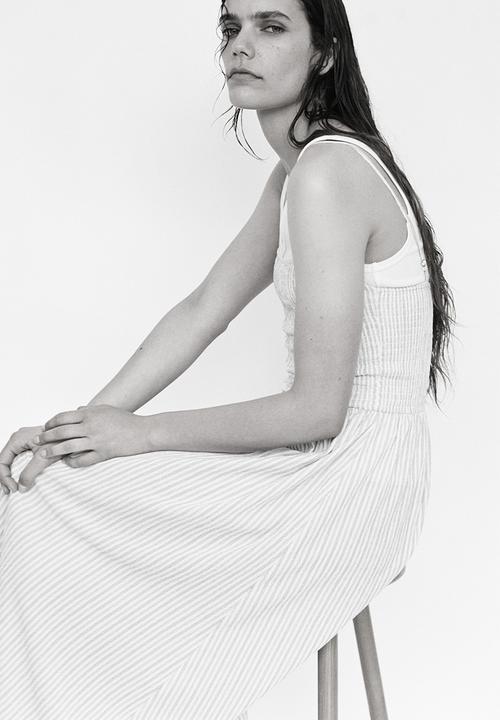 H&M - Smocked strappy dress - cream/light blue striped