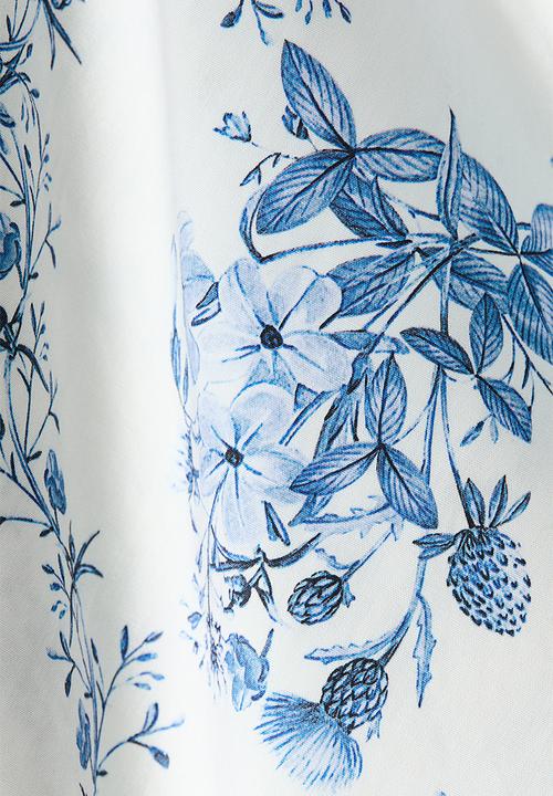 H&M - Flared-skirt strappy dress - white/blue floral