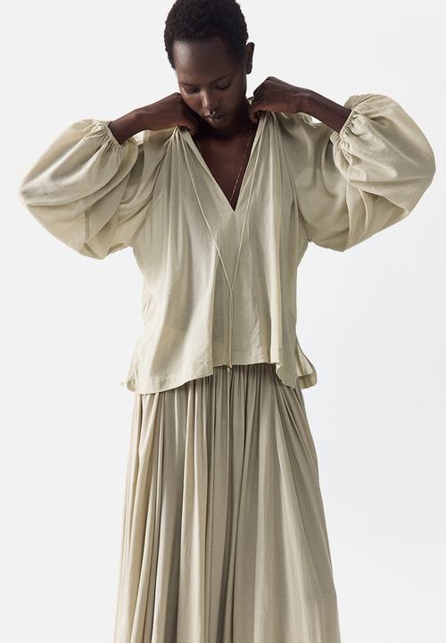 H&M - Oversized cotton-blend blouse - light dusty beige