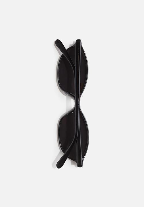 H&M - Oval sunglasses - black
