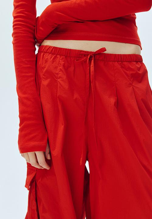 H&M - Balloon cargo trousers - bright red