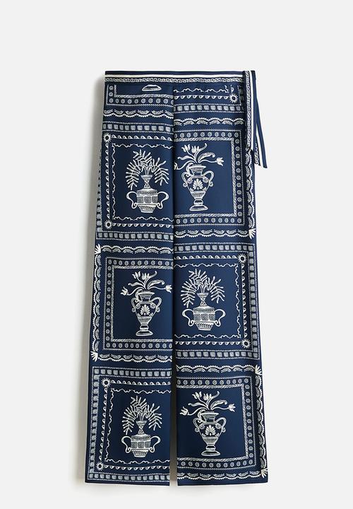 H&M - Printed tie-detail trousers - dark blue/flowers