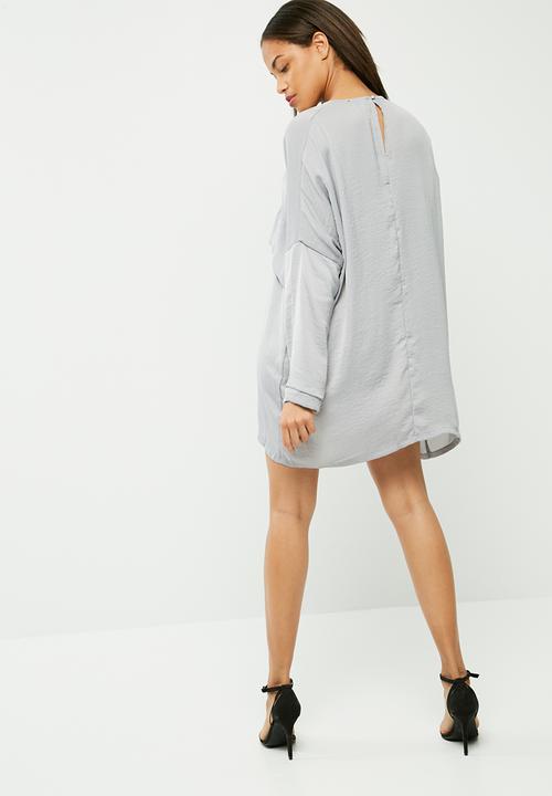 Missguided - Oversized satin dress