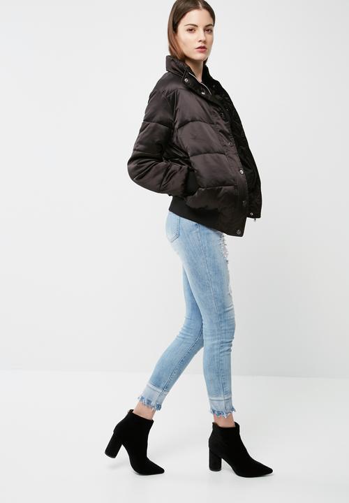 Missguided - Anarchy mid rise reversed hem skinny jeans