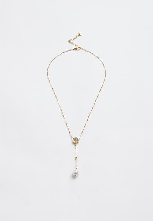 Zoe on Trend - Pretty Pearl-Drop Necklace - Gold