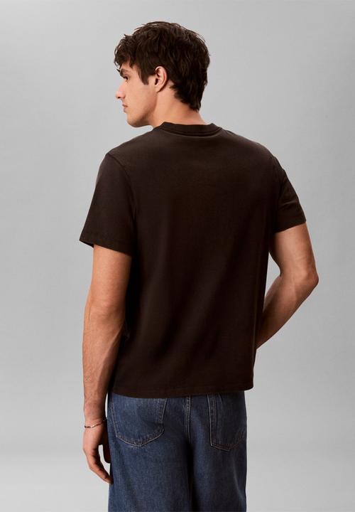 Calvin Klein - 20s Acid Wash Graphic T-shirt - Brown