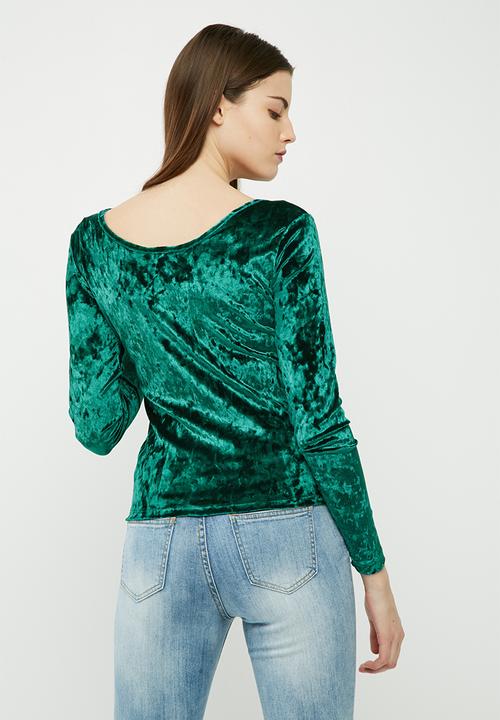 dailyfriday - Velvet round neck top