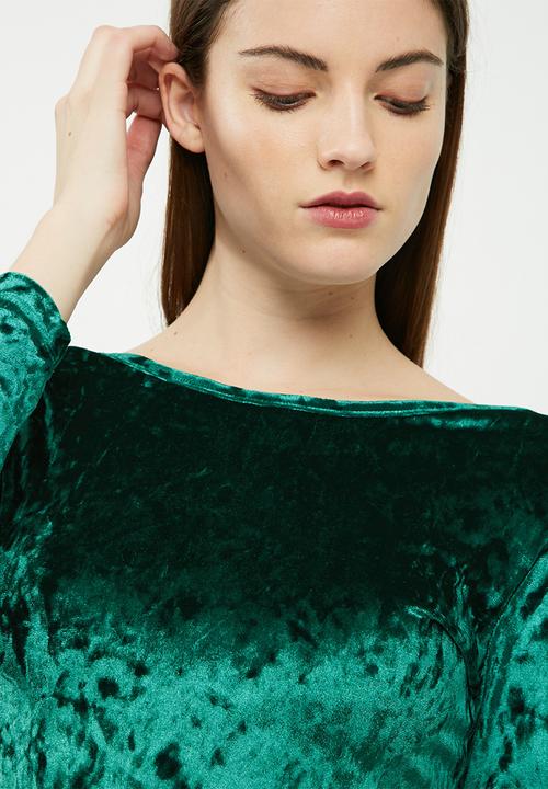dailyfriday - Velvet round neck top
