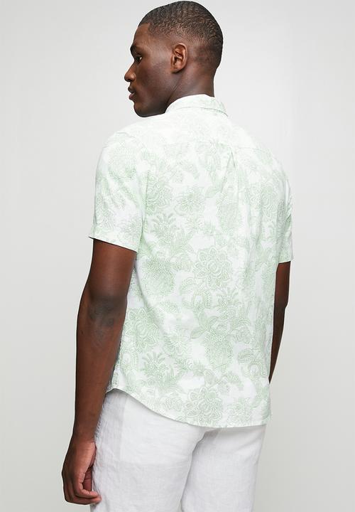 Levi’s® - Short sleeve classic sunset pkt shirt - white / off white