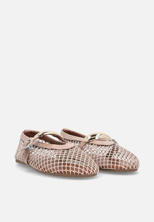 Pop Candy - Fishnet mesh ballet flats with gold accent - neutral