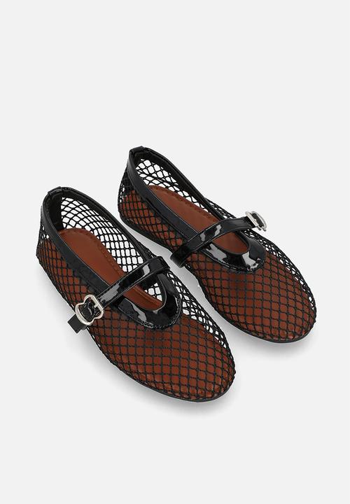 Pop Candy - Fishnet mesh ballet flats - black