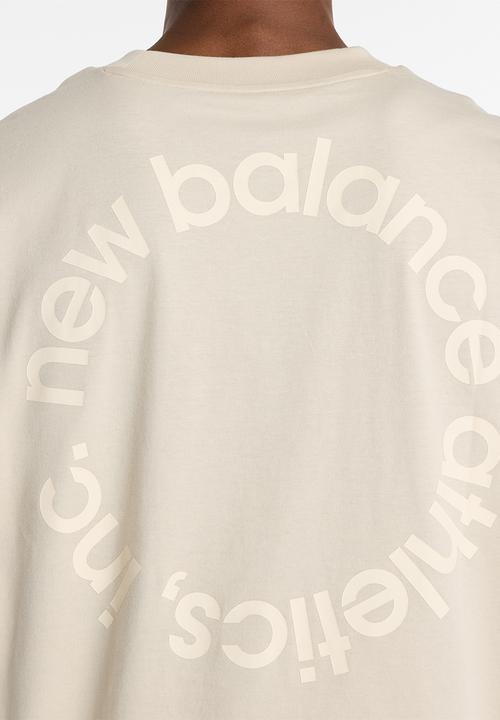 New Balance  - Circular Logo Tee - Brown