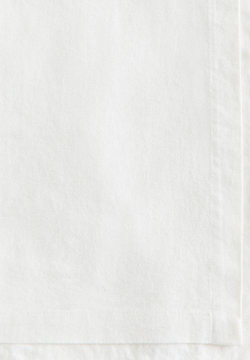 H&M - Linen-blend tablecloth - white