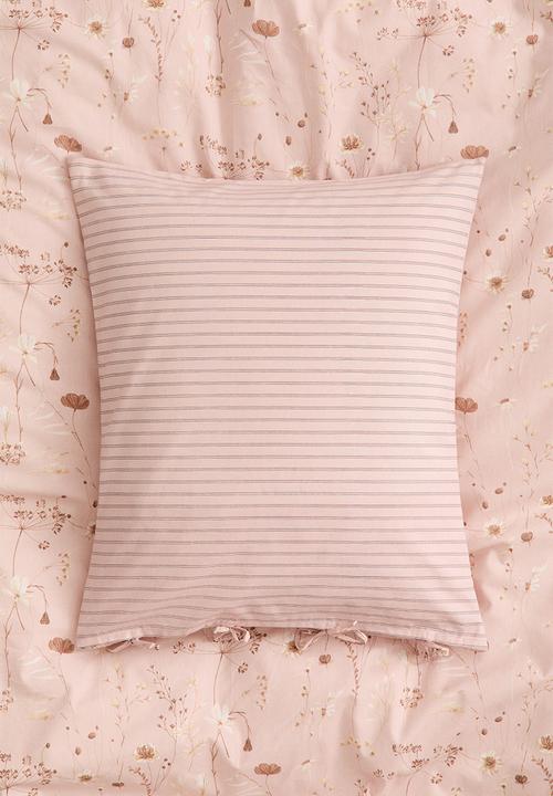 H&M - Floral double/king duvet cover set - powder pink/floral